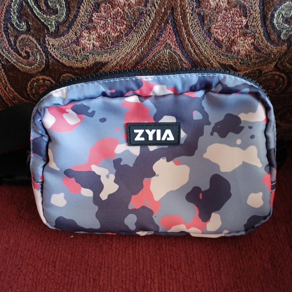 Zyia fanny bag